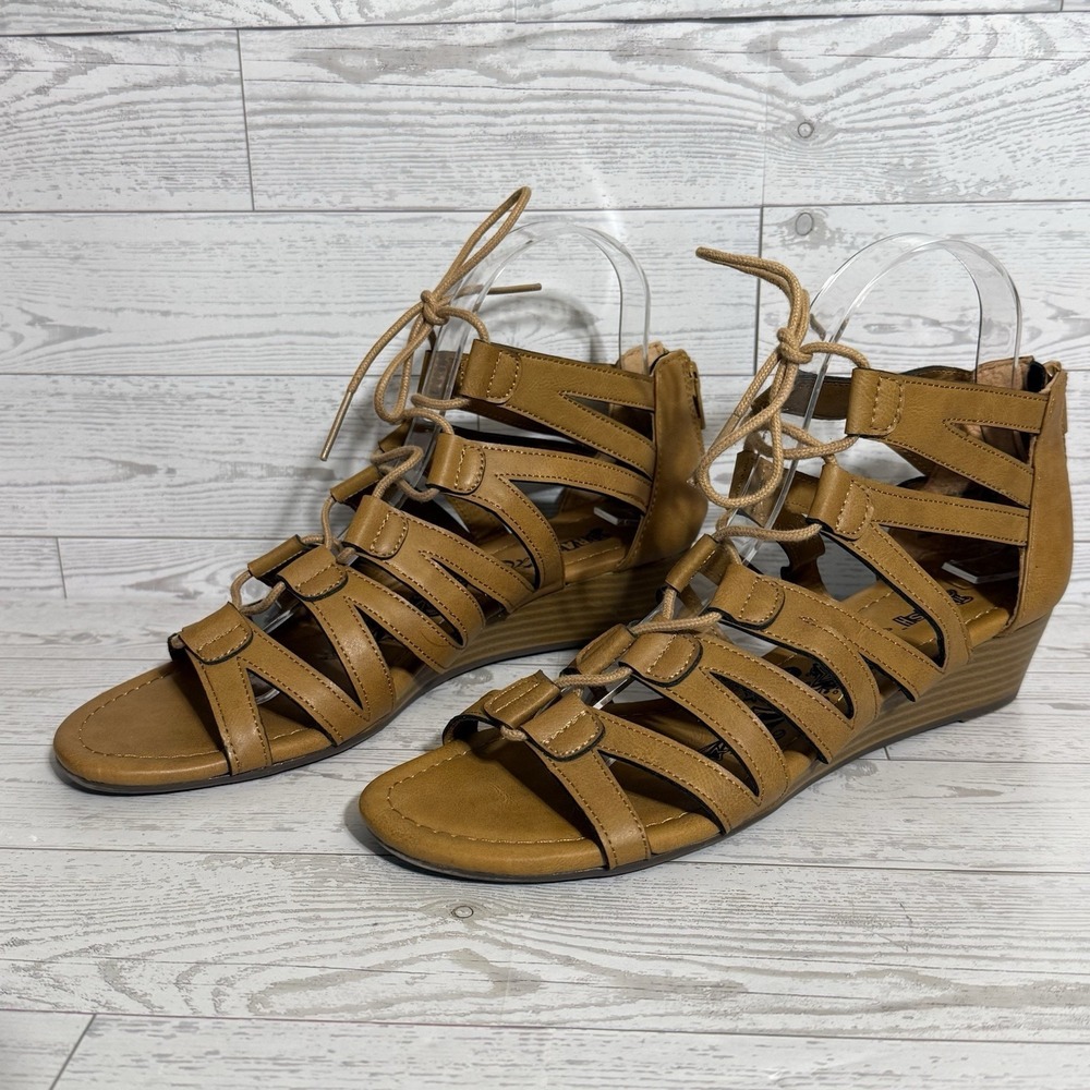TRASH Ankle Sandals Sz 8 Gladiator Lace up Strappy Boho Cottagecore Coastal Chic